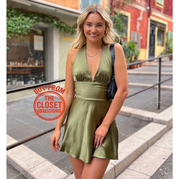 ZARA BLOGGER FAVE!!! V-Neckline Short Dress NWT - Picture 3 of 16